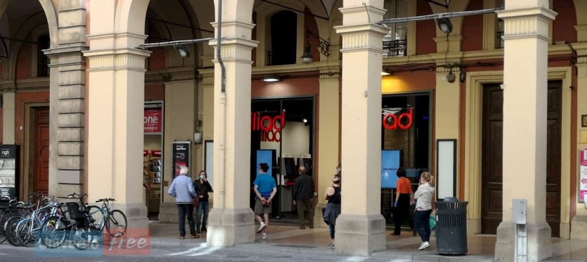 Nuovo iliad store Bologna